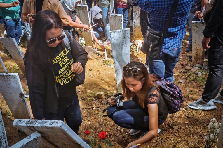 Philippines: verdict attendu dix ans après le massacre politique de 58 personnes Philippines: verdict attendu dix ans après le massacre politique de 58 personnes