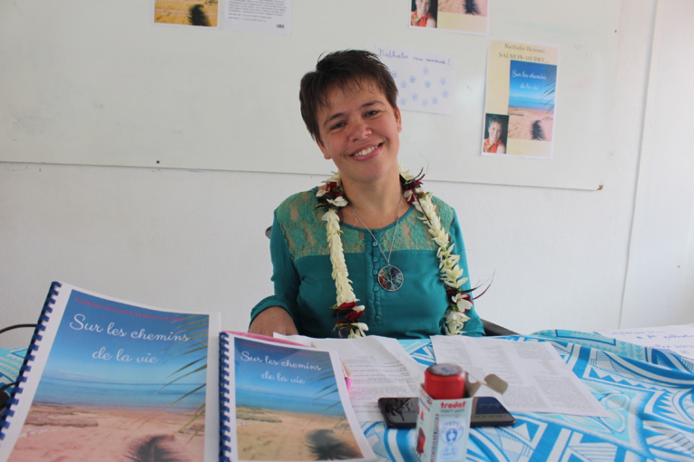 "Sur les chemins de la vie", le nouveau livre de Nathalie Salmon-Hudry "Sur les chemins de la vie", le nouveau livre de Nathalie Salmon-Hudry