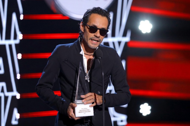 Le yacht de luxe du chanteur Marc Anthony détruit dans un incendie à Miami Le yacht de luxe du chanteur Marc Anthony détruit dans un incendie à Miami
