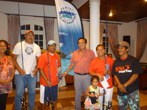 Le Maire de PPT avec le Tomité Taurua  et l’association Titioro