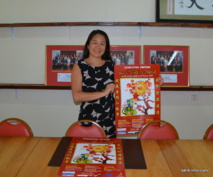 Cynthia Chin Foo, la présidente de l'association Si Ni Tong, présente les festivités prévues pour le Nouven an chinois