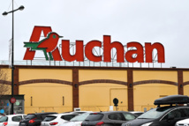Auchan annonce la suppression de 517 emplois pour "transformer" son modèle