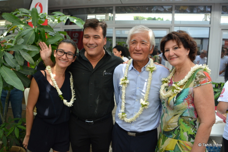 Sarah, Patrick, Albert et Nina Moux Sarah, Patrick, Albert et Nina Moux