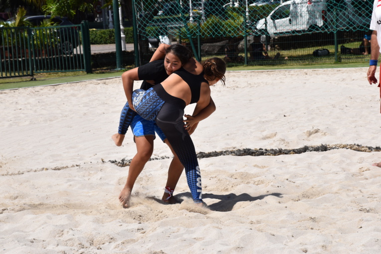 Petite reprise pour le beach wrestling