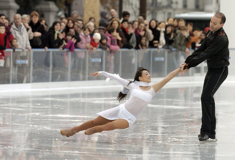 Violences sexuelles dans le sport: Sarah Abitbol témoigne et fustige un "silence organisé" Violences sexuelles dans le sport: Sarah Abitbol témoigne et fustige un "silence organisé"