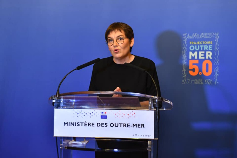 L'affiliation des fonctionnaires d'Etat à la CPS "pas à l'ordre du jour" pour Girardin L'affiliation des fonctionnaires d'Etat à la CPS "pas à l'ordre du jour" pour Girardin