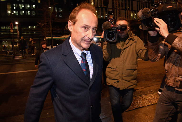 Patinage: Gailhaguet au courant des problèmes posés par Beyer dès 2000