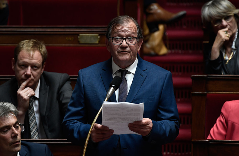 Quand un député PCF parodie Star Wars pour dénoncer la réforme des retraites Quand un député PCF parodie Star Wars pour dénoncer la réforme des retraites