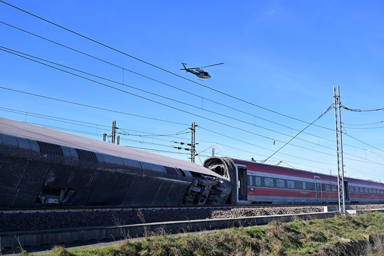 Italie: deux morts dans le déraillement d'un train à grande vitesse