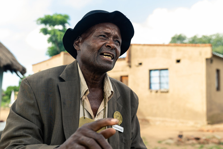 En Afrique australe touchée de plein fouet par la crise climatique, des hommes et des bêtes aux abois En Afrique australe touchée de plein fouet par la crise climatique, des hommes et des bêtes aux abois