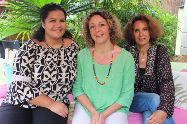 Hereiti Vairaaroa, Claire Mourabi et Valmingot (à droite). Hereiti Vairaaroa, Claire Mourabi et Valmingot (à droite).