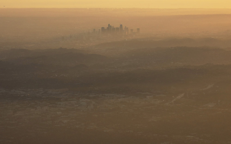 Perturbateurs endocriniens et cancérigènes présumés dans l'air, selon une étude