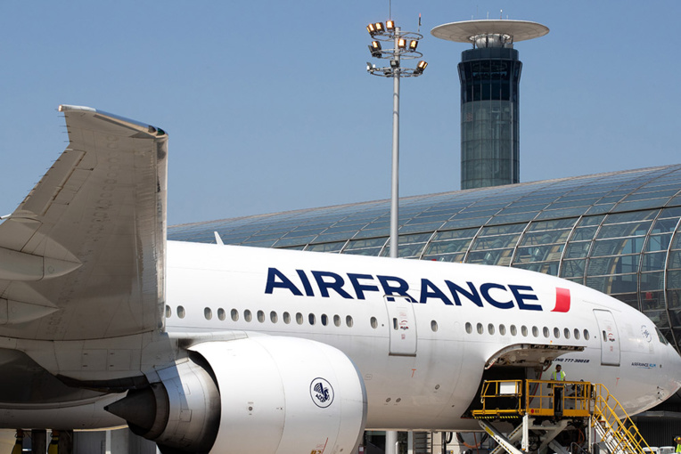 Air France: appel aux débrayages dans les escales en France vendredi et samedi