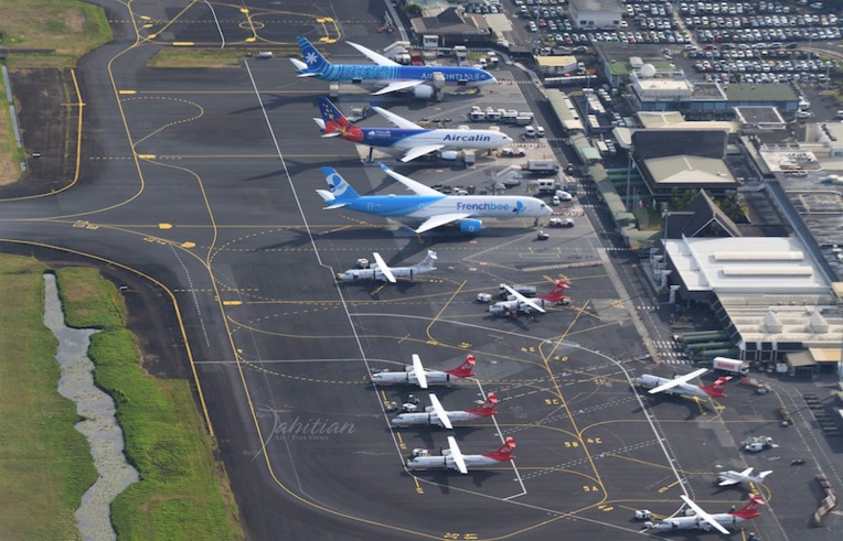 (Photo : Rare Tahitian Air/Port Views)