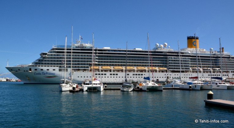 Les bateaux de croisière dominent le paysage du Port cette semaine Les bateaux de croisière dominent le paysage du Port cette semaine