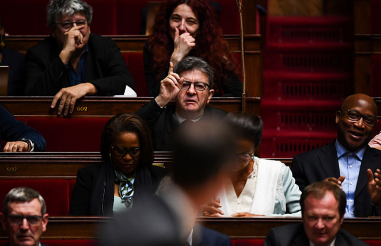 Retraites: LFI et majorité se renvoient la balle sur un éventuel 49-3 Retraites: LFI et majorité se renvoient la balle sur un éventuel 49-3