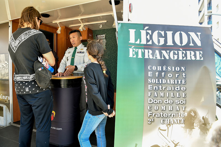 L'ambassadeur du Mali en France dénonce des "débordements" de la Légion étrangère L'ambassadeur du Mali en France dénonce des "débordements" de la Légion étrangère