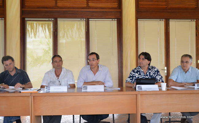 «L’université a pour vocation de former les jeunes polynésiens. Elle se doit de proposer l’offre de formation la plus large possible», a commenté Eric Conte, le président de l’UPF, mercredi matin, lors de la présentation des nouveautés proposées par l'université pour la rentrée prochaine.
