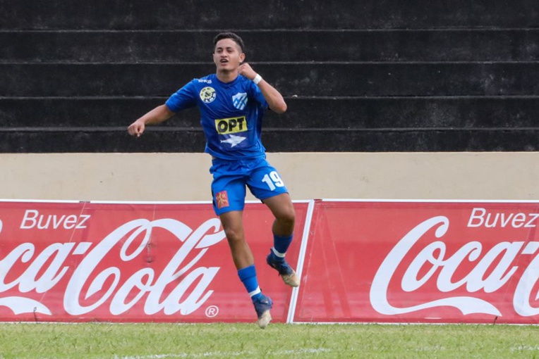 Yan Vivi a ouvert le score pour l'AS JT dès la deuxième minute de jeu. (© FTF) Yan Vivi a ouvert le score pour l'AS JT dès la deuxième minute de jeu. (© FTF)