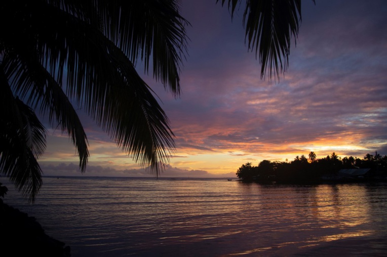 Teahupoo, un petit village "sauvage" au coeur de la vague olympique Teahupoo, un petit village "sauvage" au coeur de la vague olympique