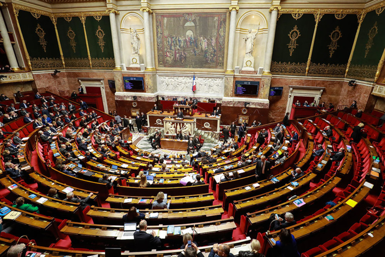 Retraites: les motions de censure rejetées, le projet de réforme adopté par l'Assemblée Retraites: les motions de censure rejetées, le projet de réforme adopté par l'Assemblée