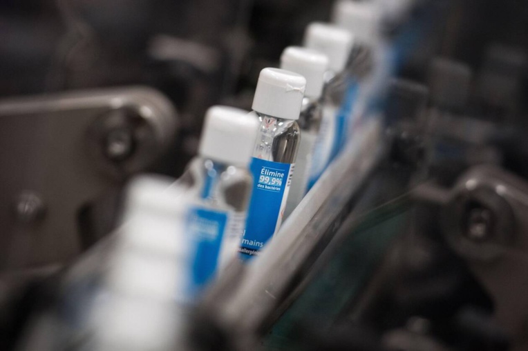 Coronavirus : les pharmacies vont pouvoir fabriquer du gel hydroalcoolique