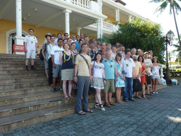 Vénus 2012: Les scientifiques du Compstar accueillis par Michel Buillard et l'équipe municipale