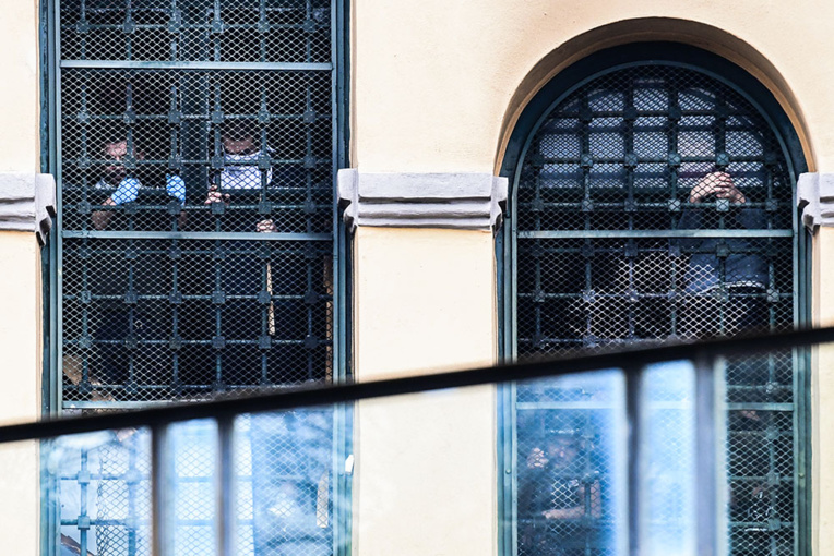 Virus en Italie: les experts très prudents sur le pic de la pandémie Virus en Italie: les experts très prudents sur le pic de la pandémie