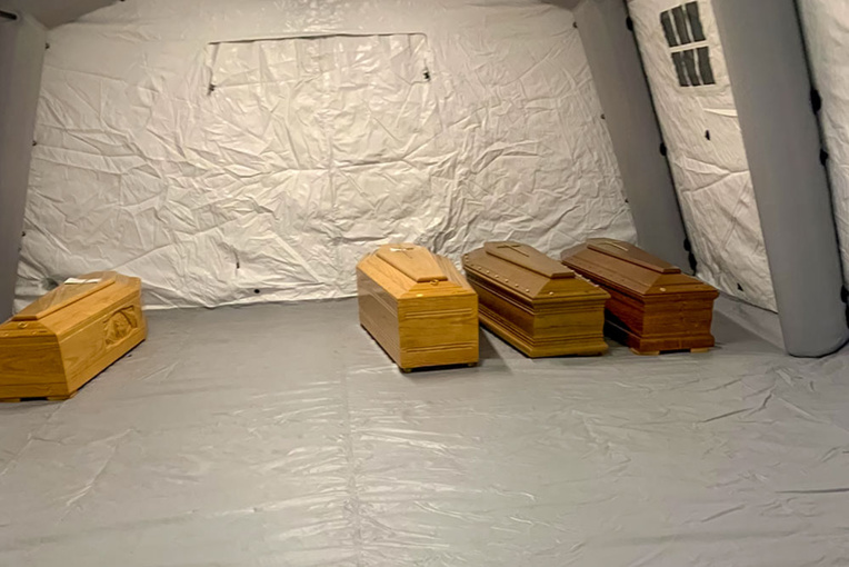 Virus: l'Italie ne s'en sortira pas "avant trois mois" (virologue) Virus: l'Italie ne s'en sortira pas "avant trois mois" (virologue)