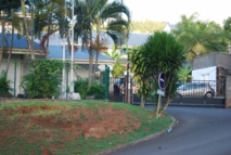 Un grand-père volé, battu et laissé pour mort à Arue, trois suspects en garde à vue (MAJ)