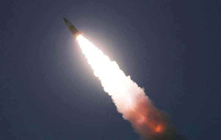 La Corée du Nord tire de nouveaux projectiles en mer du Japon La Corée du Nord tire de nouveaux projectiles en mer du Japon