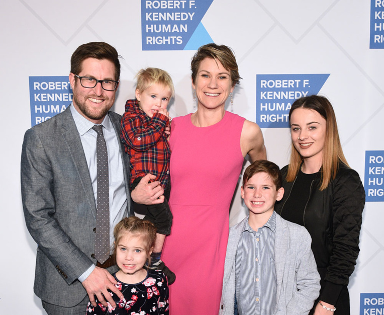 USA: deux membres de la famille Kennedy présumés morts