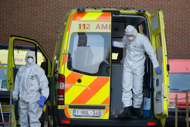 Bilan du coronavirus dans le monde à 11h GMT: près de 89.000 morts Bilan du coronavirus dans le monde à 11h GMT: près de 89.000 morts