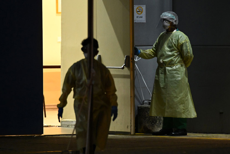 Singapour : forte hausse du nombre de cas, signe d'une deuxième vague d'infections