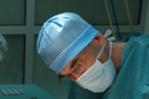 Allemagne: les Fédérations de médecins appellent au report des circoncisions