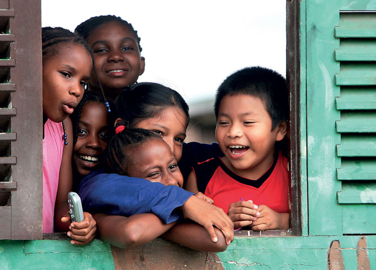 En Guyane, conditions "pas réunies" pour rouvrir collèges et lycées le 11 mai En Guyane, conditions "pas réunies" pour rouvrir collèges et lycées le 11 mai