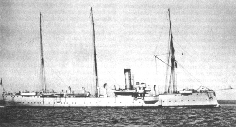 Le SMS Condor, croiseur léger qui sillonna nos eaux ; le navire fut requalifié comme canonnière en 1913. Le SMS Condor, croiseur léger qui sillonna nos eaux ; le navire fut requalifié comme canonnière en 1913.