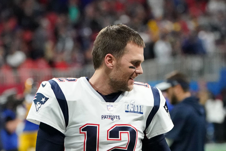 La star du football américain Tom Brady reprimandée pour non-respect du confinement La star du football américain Tom Brady reprimandée pour non-respect du confinement