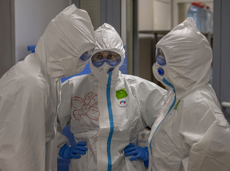 L'UE face à la récession provoquée par le coronavirus, près de 184.000 morts