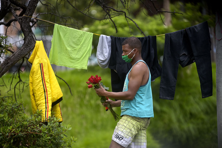 Menacés, déplacés, les indigènes de Colombie face au virus, nouvel ennemi invisible