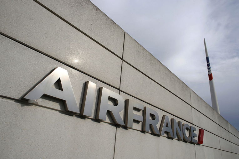 Prêts de 7 milliards d'euros pour sauver Air France Prêts de 7 milliards d'euros pour sauver Air France