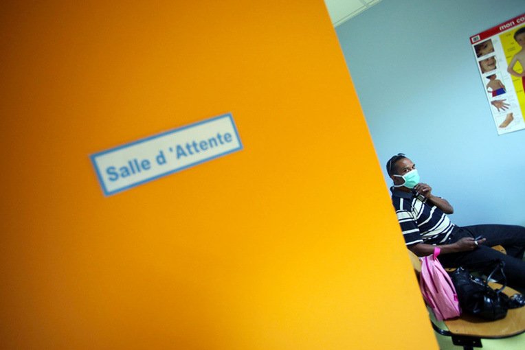 La dengue, l'autre épidémie qui frappe les Outre-mer