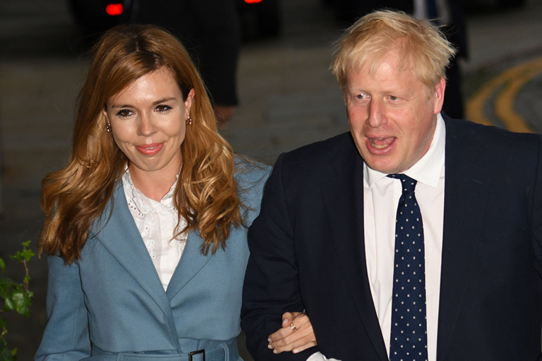 Boris Johnson et sa fiancée ont eu un petit garçon Boris Johnson et sa fiancée ont eu un petit garçon