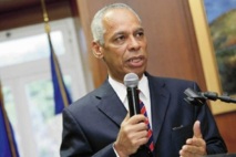 Outre-mer: projet de loi contre la vie chère à l'automne