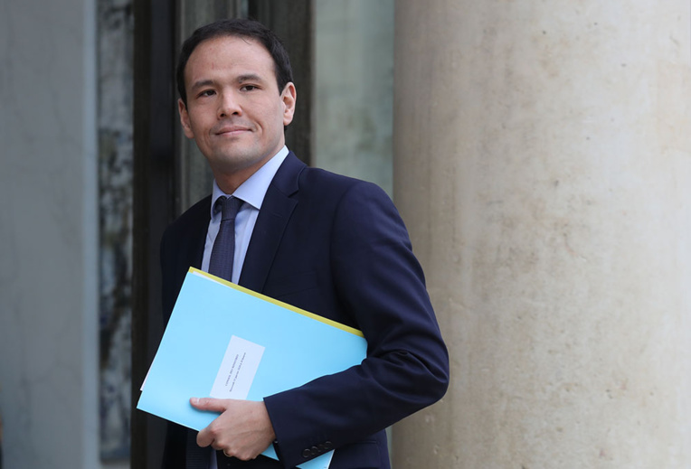 L'application StopCovid prête le 2 juin, sans Apple ni Google, selon Cédric O L'application StopCovid prête le 2 juin, sans Apple ni Google, selon Cédric O