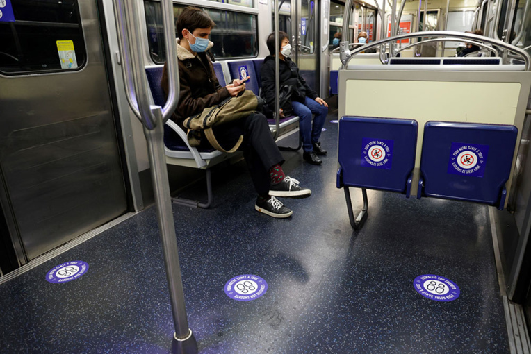 Débuts de déconfinement sans incident dans les transports d'Ile-de-France Débuts de déconfinement sans incident dans les transports d'Ile-de-France