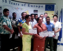 La cuvée 2012 des étudiants océaniens en partance pour l’Europe dans le cadre du programme Erasmus Mundi.