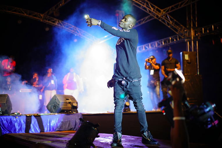 Coronavirus: les stars de la musique africaine "unies" lors d'un grand concert virtuel Coronavirus: les stars de la musique africaine "unies" lors d'un grand concert virtuel