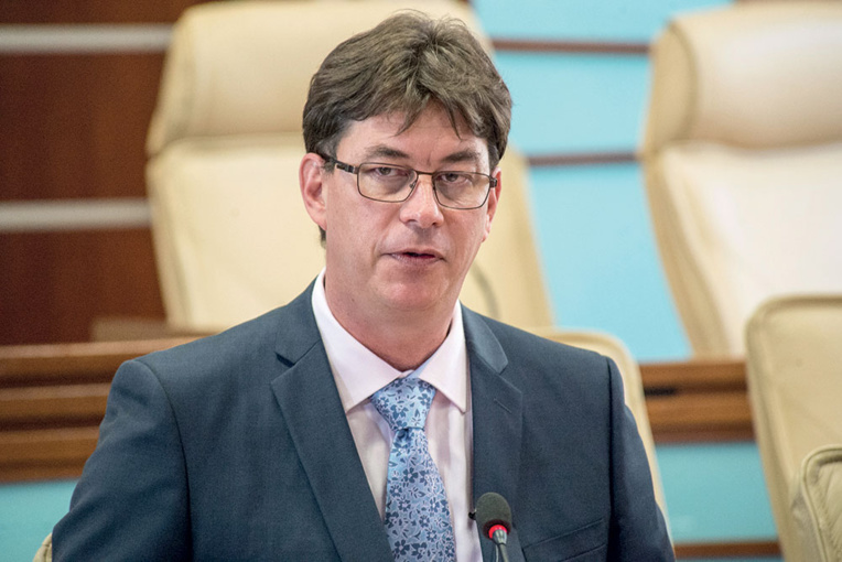 Coronavirus: la Nouvelle-Calédonie poursuit le contrôle strict de ses frontières Coronavirus: la Nouvelle-Calédonie poursuit le contrôle strict de ses frontières