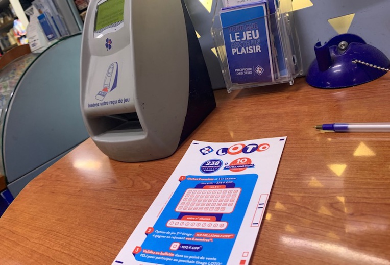 Une Polynésienne remporte 6 millions au Loto Une Polynésienne remporte 6 millions au Loto